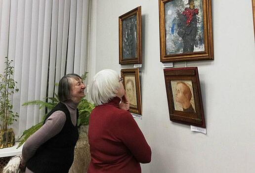 В библиотеке района Сокол открылась выставка художника Дмитрия Терехова