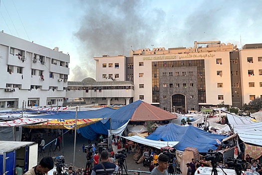 Все пациенты реанимации больницы "Аль-Шифа" погибли из-за осады Израиля