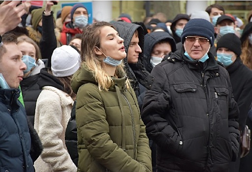 &laquo;Тухляк, а не митинг&raquo;: ростовчане продолжают комментировать несанкционированную акцию протеста