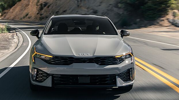 Автомобили Kia, Subaru и Honda в России по-прежнему продаются с гарантией