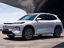 Geely привезет в РФ "розеточный" кроссовер EX5: подробности и фото
