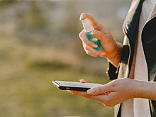 Как правильно дезинфицировать смартфон: простой и эффективный способ