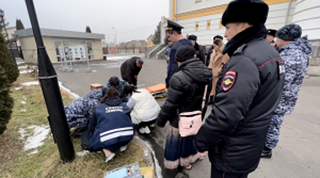 В Северной Осетии полицейские спасли жизнь прихожанке храма