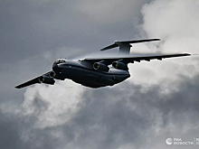 Российские ВКС начали переброску миротворцев в Казахстан