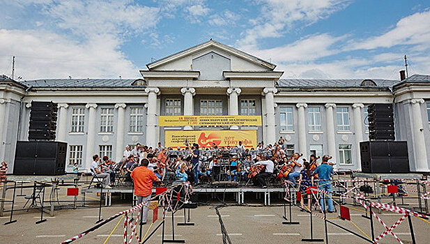 Новосибирские музыканты повторили концерт 60-летней давности