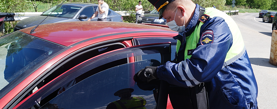 Сотрудники ГИБДД Красногорска провели рейд «Тонировка»