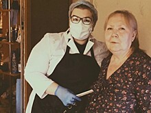 Парикмахер из Западного Дегунина бесплатно делает стрижки пожилым людям