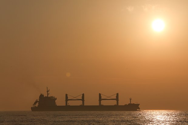 ВСУ уличили в преднамеренной атаке на суда в Черном море не из теневого флота России