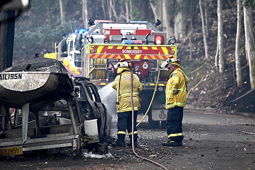 На юге Австралии эвакуируют жителей из-за сильных лесных пожаров