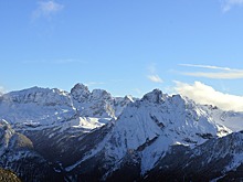 Житель Владивостока сорвался со скалы на Курилах