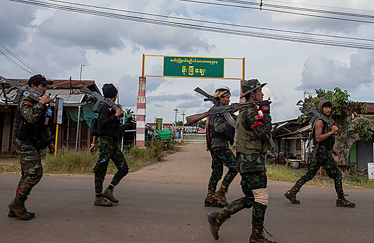 Повстанцы в Мьянме объявили о «начале конца» для военных властей