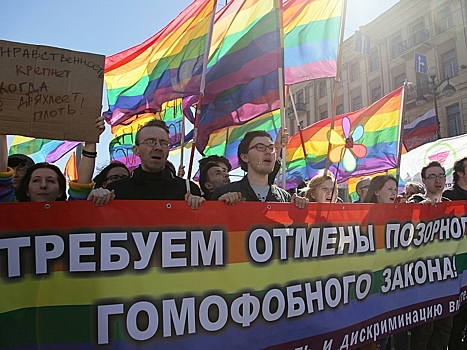 Кто стоит за "гееборцами" в России и почему их никто не ищет даже после убийств