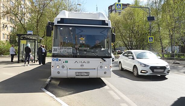 Такси и коммерческие автобусы в Подмосковье 9 Мая будут перевозить ветеранов бесплатно