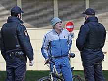 В выходные полицейские патрулировали столичные парки, чтобы пресекать нарушения самоизоляции