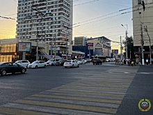 В центре Волгограда изменили работу светофора ради безопасности граждан