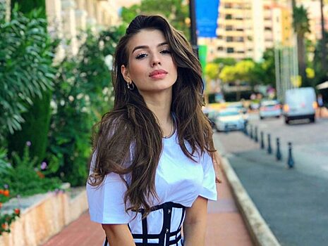 Люся Чеботина покинула сцену VK Fest после скандала