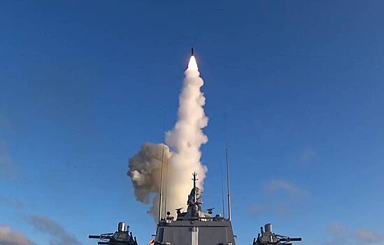Стало известно о первом учебном пуске ракеты "Циркон" с "Адмирала Горшкова"