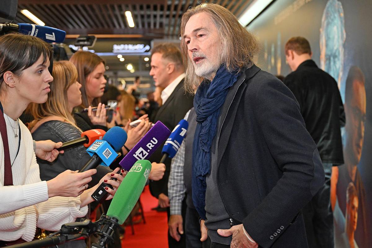 Сафронов раскрыл судьбу своей легендарной квартиры