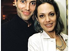 Брат Анджелины Джоли впервые согласился рассказать о жизни актрисы после развода с Брэдом Питтом