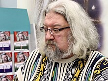 Писатель и журналист Андрей Максимов нынче именинник