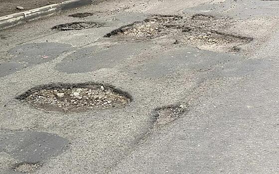 Прокуратура потребовала от Дирекции дорог привести в порядок трассу в Касимовском районе