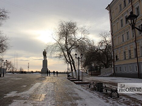 Помывка 49 памятников в Оренбурге обойдется в 570 тыс. рублей