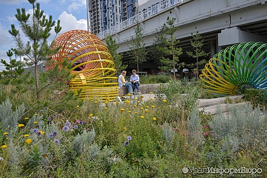 В Екатеринбурге открылся "Атмофест": что обязательно нужно увидеть
