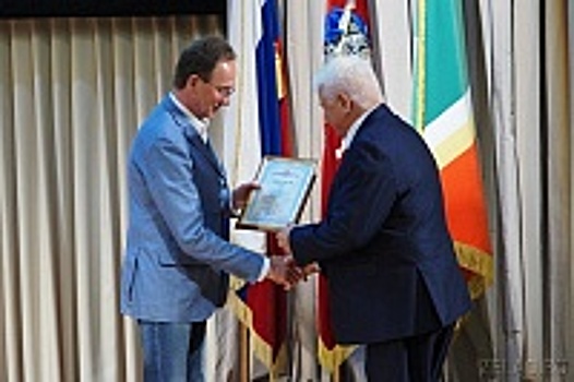 Префект Зеленограда наградил победителей конкурса «Директор года»