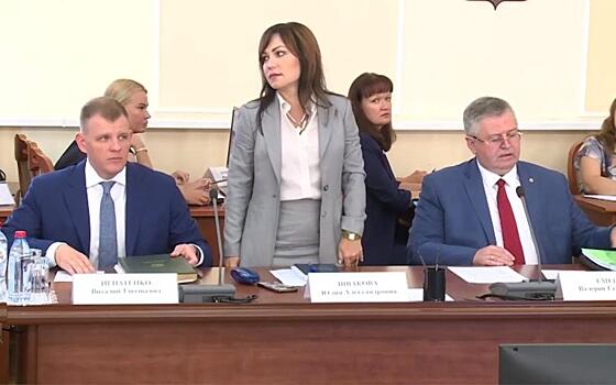 Новый зампред Юлия Швакова займётся выстраиванием системной работы по нацпроектам в регионе