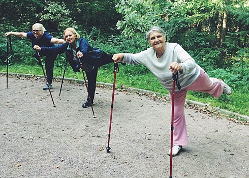 Активная жительница Лианозова отметила 85-летие