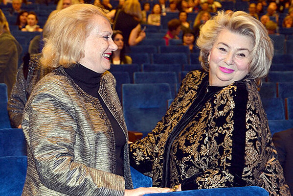 Чайковская елена анатольевна биография личная жизнь Чайковская заверила, что фигуристы приехали на чемпионат России "не за деньгами"