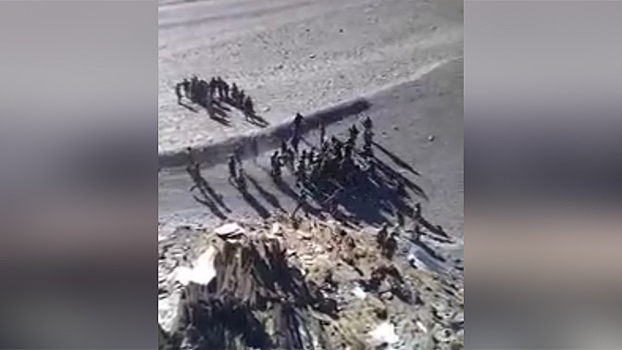Видео драки китайских и индийских солдат попало в Сеть