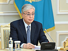 Токаев назвал "общественной болезнью" бесконечные дискуссии в интернете