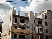 В Курске продолжается программа капремонта жилья после обстрелов