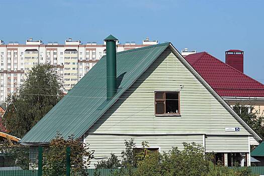 В Москве сильно подешевели частные дома