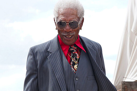 Моргану Фриману пожизненно отказали во въезде в Россию