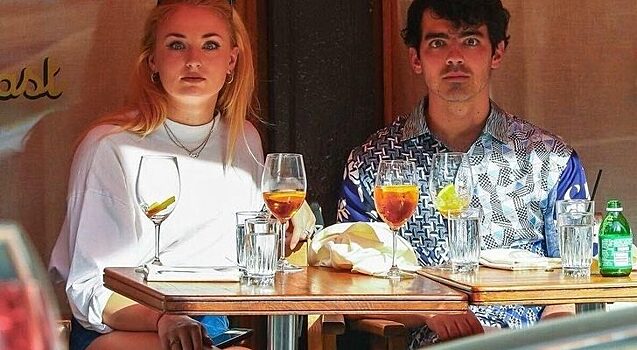 10 фото знаменитостей, в которых они особо «рады» папарацци