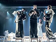 Василий Уриевский и Филипп Котов выйдут на сцену театра "Грань" в "Старшем сыне"