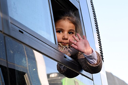 Медведев указал на необходимость реабилитации детей, прибывших из подконтрольных ИГ зон