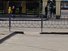 В Ярославле легковушка вылетела на тротуар: двое пострадавших