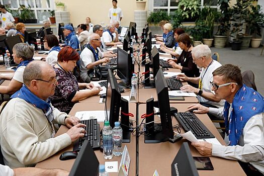 Пенсионеры из Красноярского края представят регион на Всероссийском чемпионате по компьютерному многоборью среди пожилых
