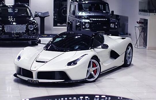 Одну из Ferrari LaFerrari Aperta продают в Саудовской Аравии