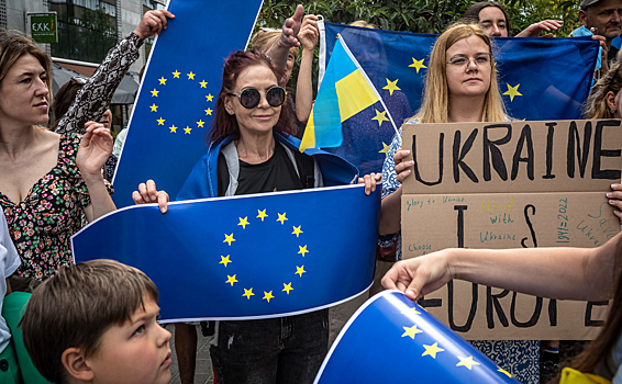 EC recommends starting negotiations on Ukraine’s EU accession in June