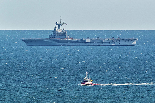 Шведские военные подавили дрон, который шел на сближение с «Шарлем де Голлем»