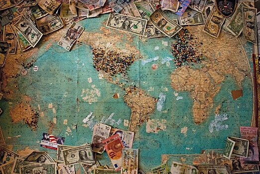 UBS: К 2028 году в России появится почти 80 тысяч новых долларовых миллионеров