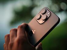 Новые айфоны за $1100 оказались хуже полена. А владельцы уже жалеют о кредитах