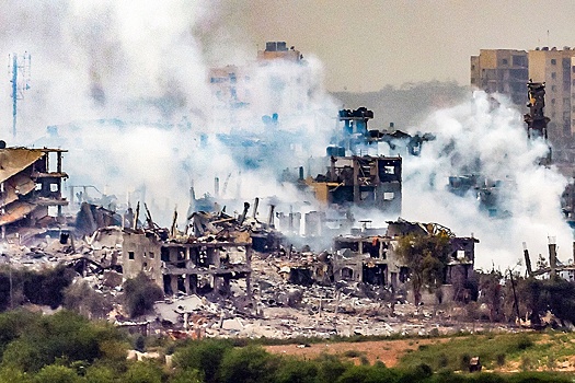 Израиль расширяет операцию в секторе Газа, игнорируя призывы международного сообщества