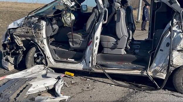 Появились кадры с места смертельного ДТП в Иссинском районе