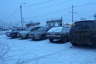 В Красноярске мужчина прошёл сквозь машину, вставшую на переходе
