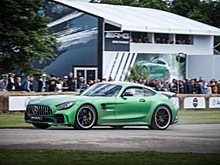 В Mercedes раскрыли подробности о новом AMG GTR